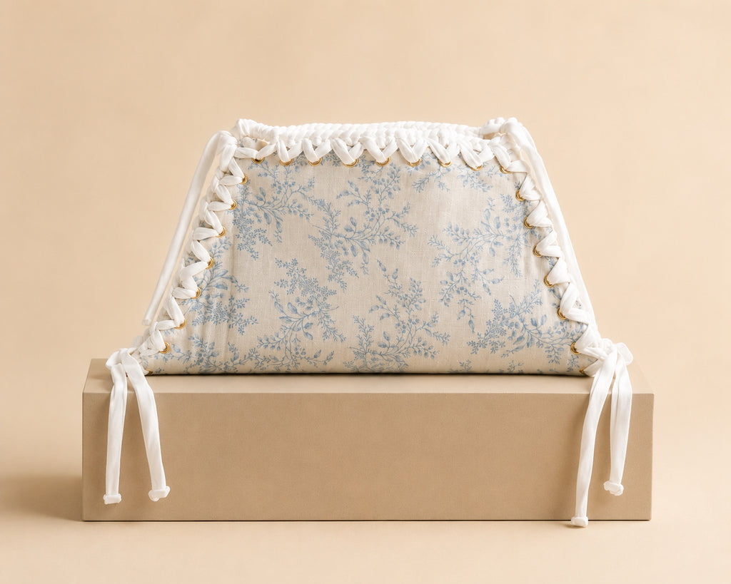 Bluebell Clutch